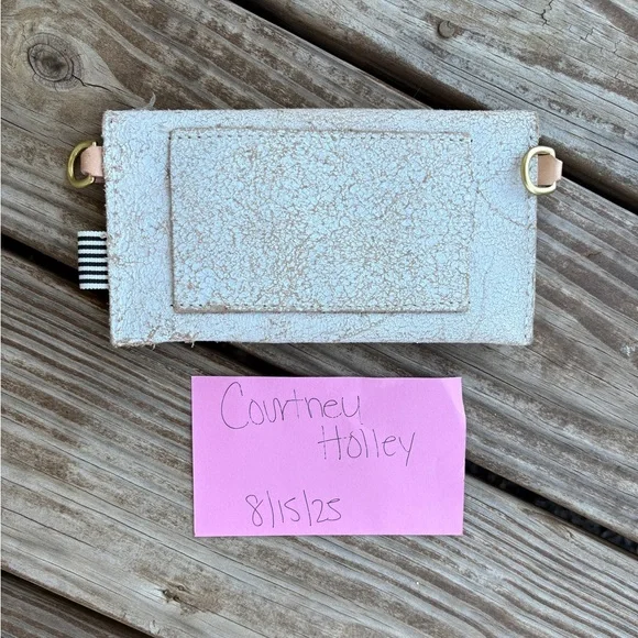 Meanwhile Back on the Farm Belt Bag - Picture 2 of 4